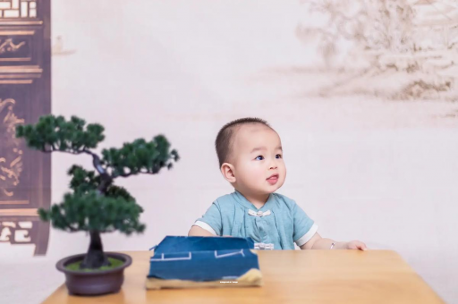 阿拉善盟宝宝喊肚子疼怎么回事